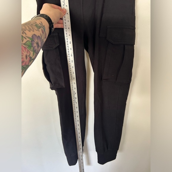 Norma Kamali Cargo Jogger Pants - Picture 7 of 11